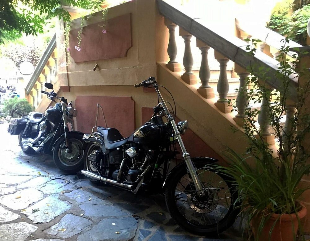 Фото Hotel Andria