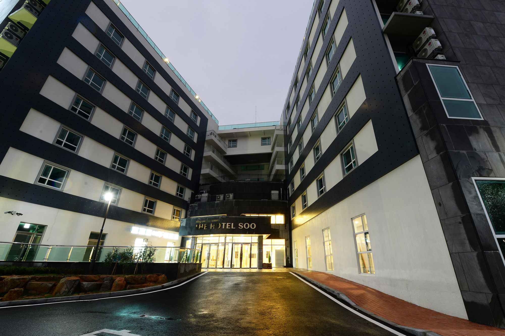 Фото The Hotel Soo