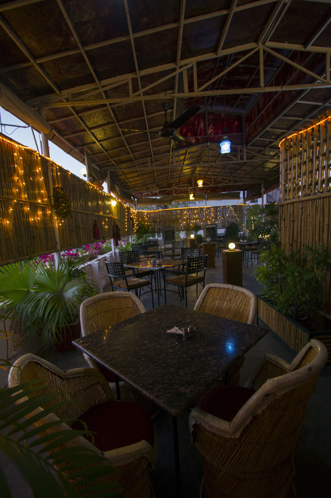 Фото Chitra Katha