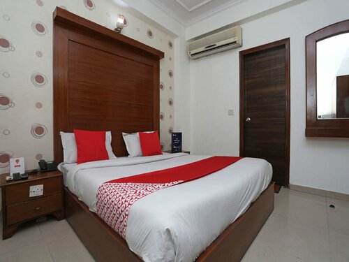 Гостиница Oyo 14710 Hotel Pallvi Palace в Дели