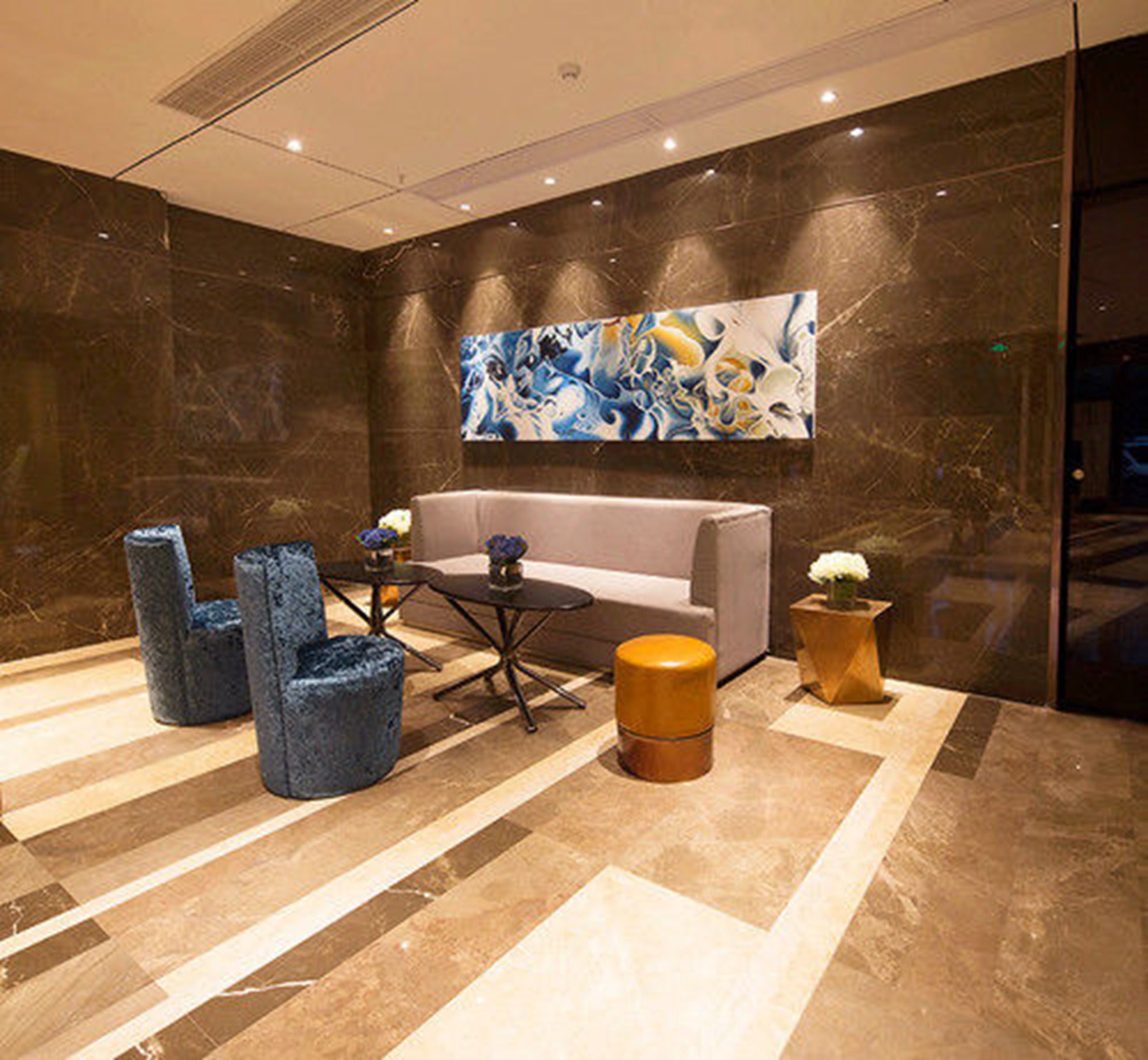 Фото Insail Hotels - Luohu Dongmen Shenzhen