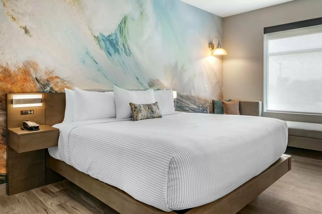 Фото Cambria Hotel Denver Downtown RiNo