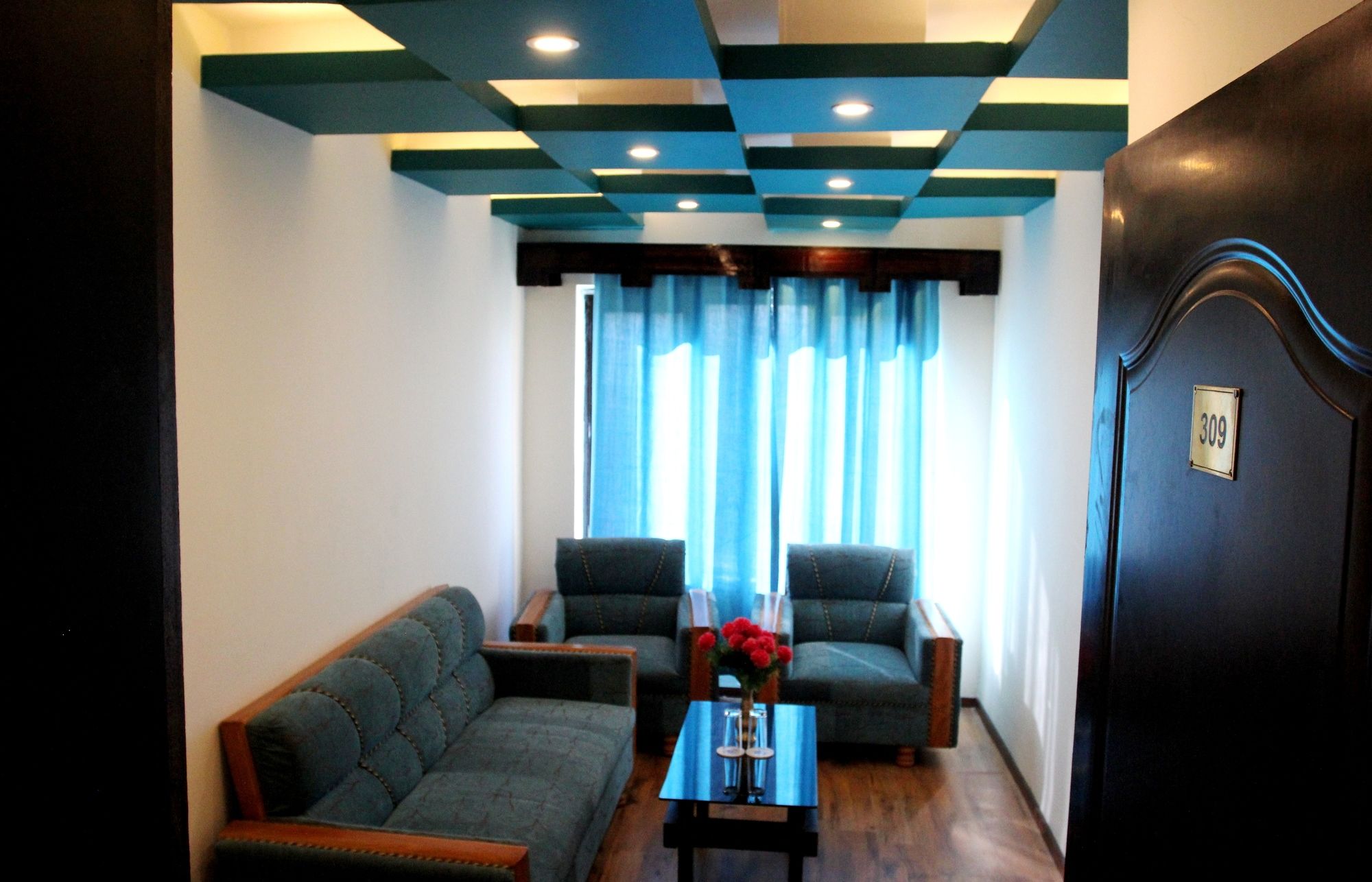 Фото Hotel Nalanda Ladakh