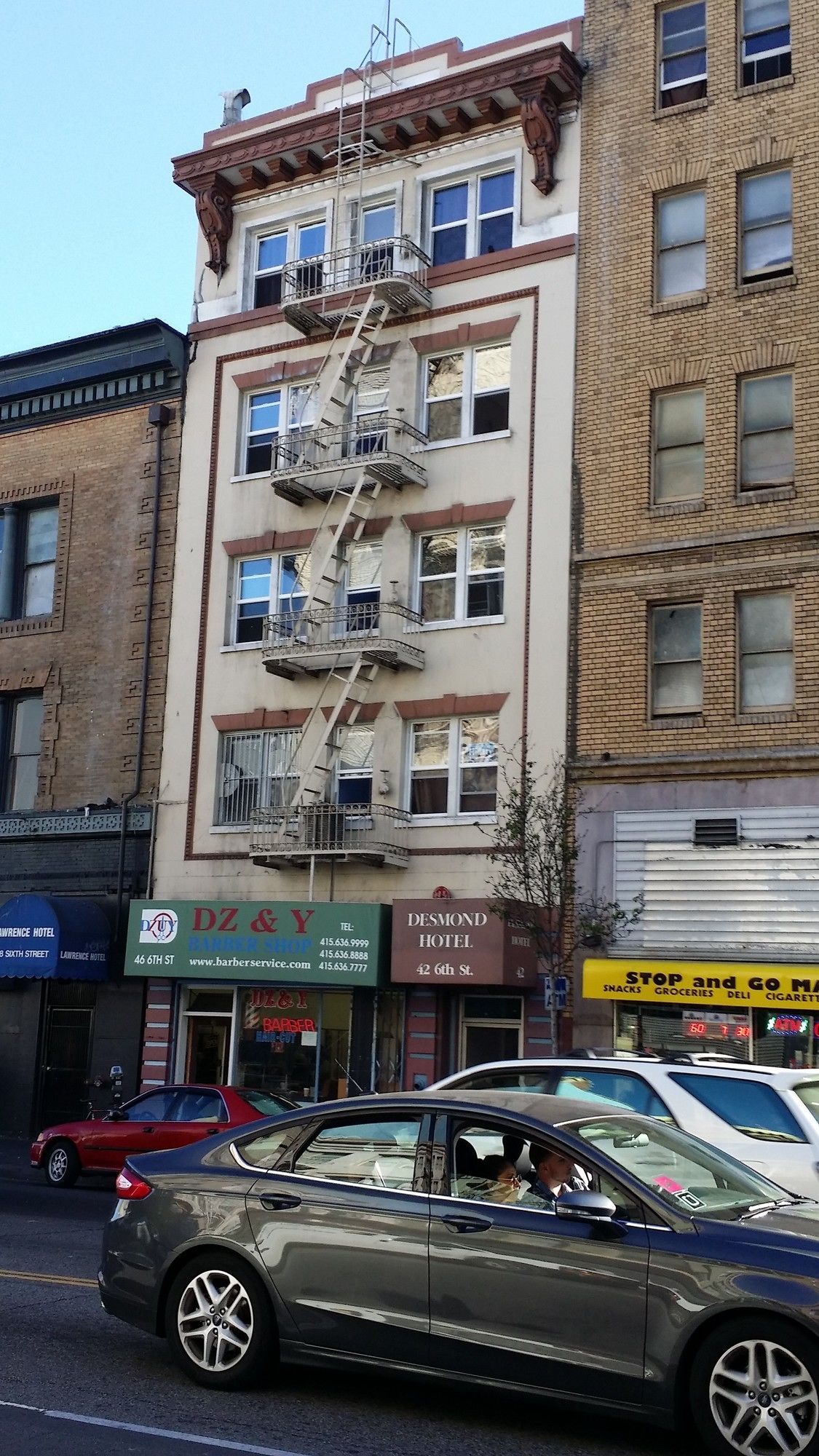 Фото Desmond Hotel