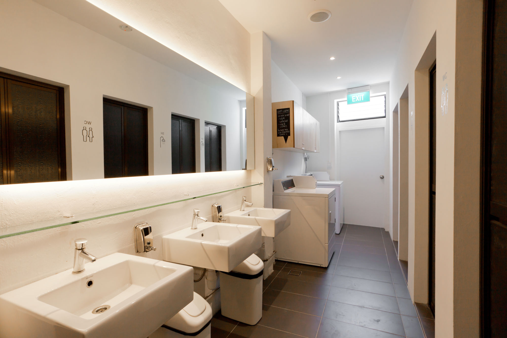 Фото Mori Hostel Singapore