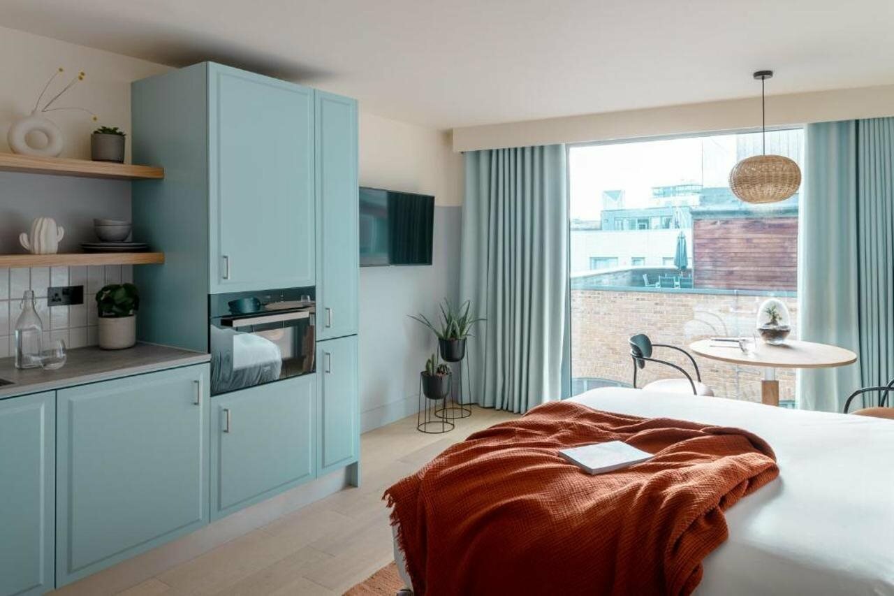 Фото Bermonds Locke