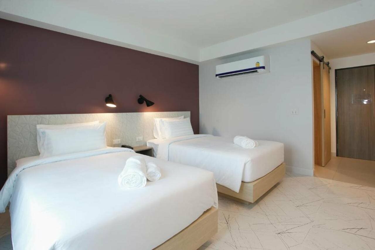 Фото Port Canary Airport Hotel