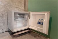 Фото Seabox Khaolak Hostel