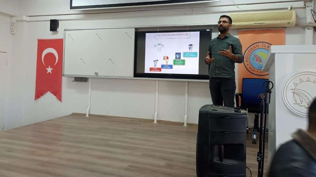 Primary school Oguzhan Ilkogretim Okulu, Nusaybin, photo