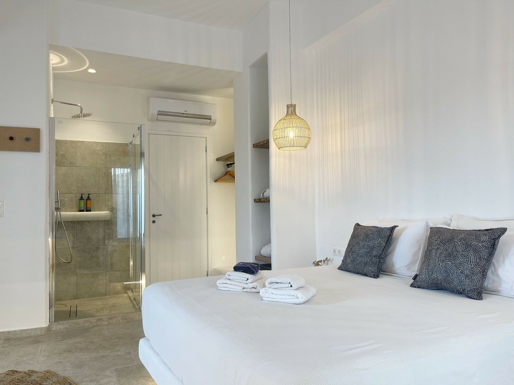 Фото Kallichoron Art Boutique Hotel