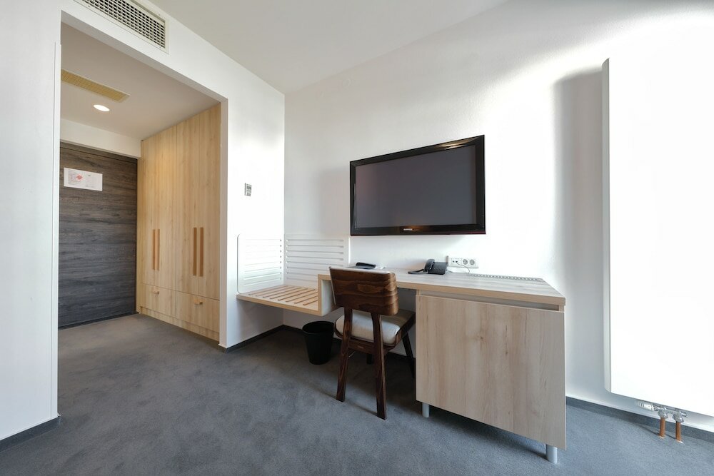 Фото Hotel Mediteran