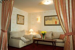 Гостиница Hotel Capitol