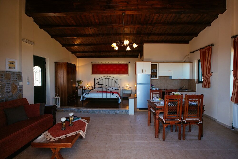 Фото Aetovigla Traditional Guest Houses