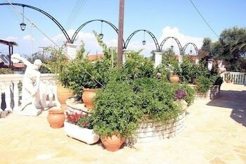 Фото Kerkyra Beach Apartments