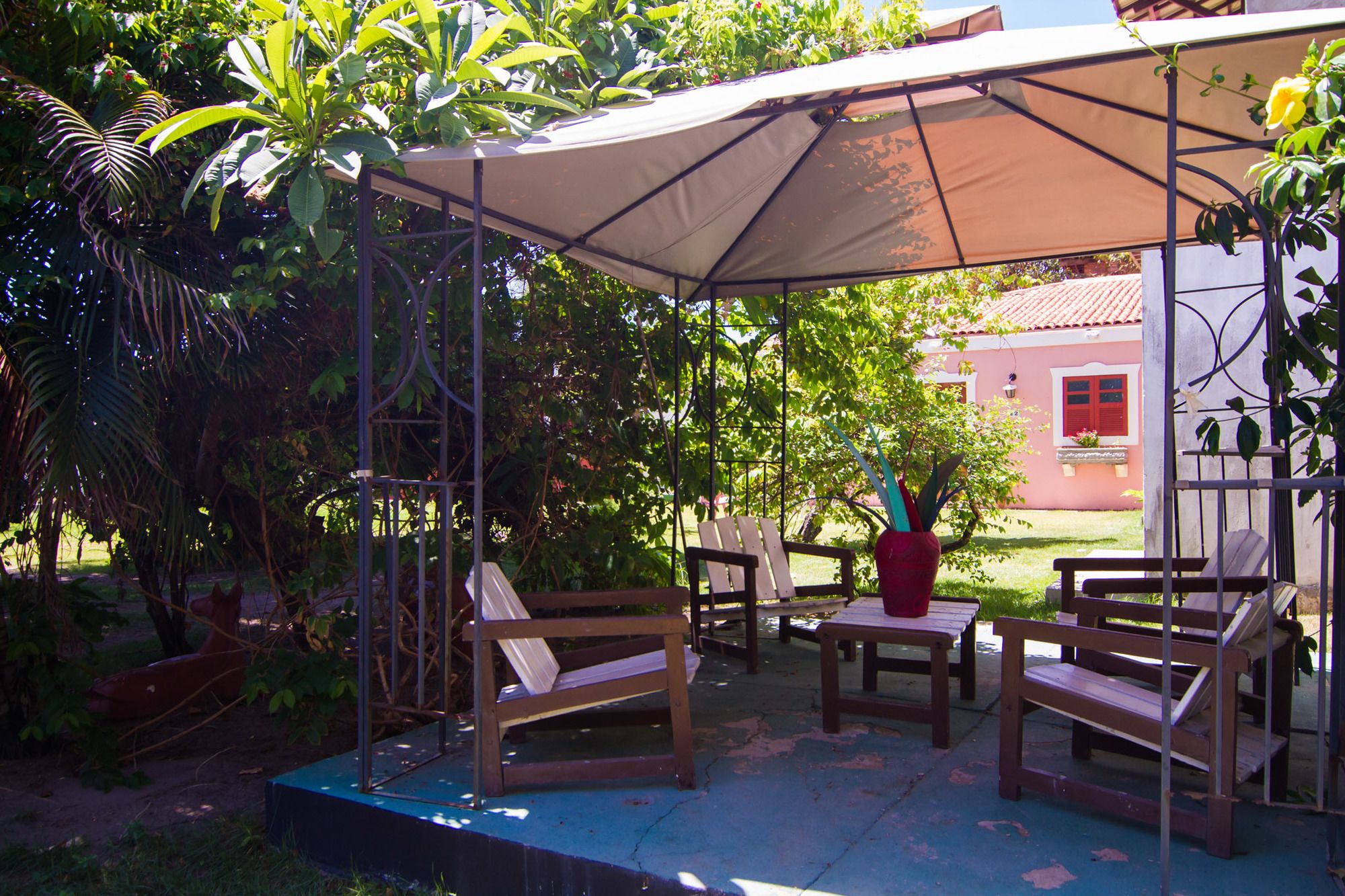 Фото Pousada Le Baron