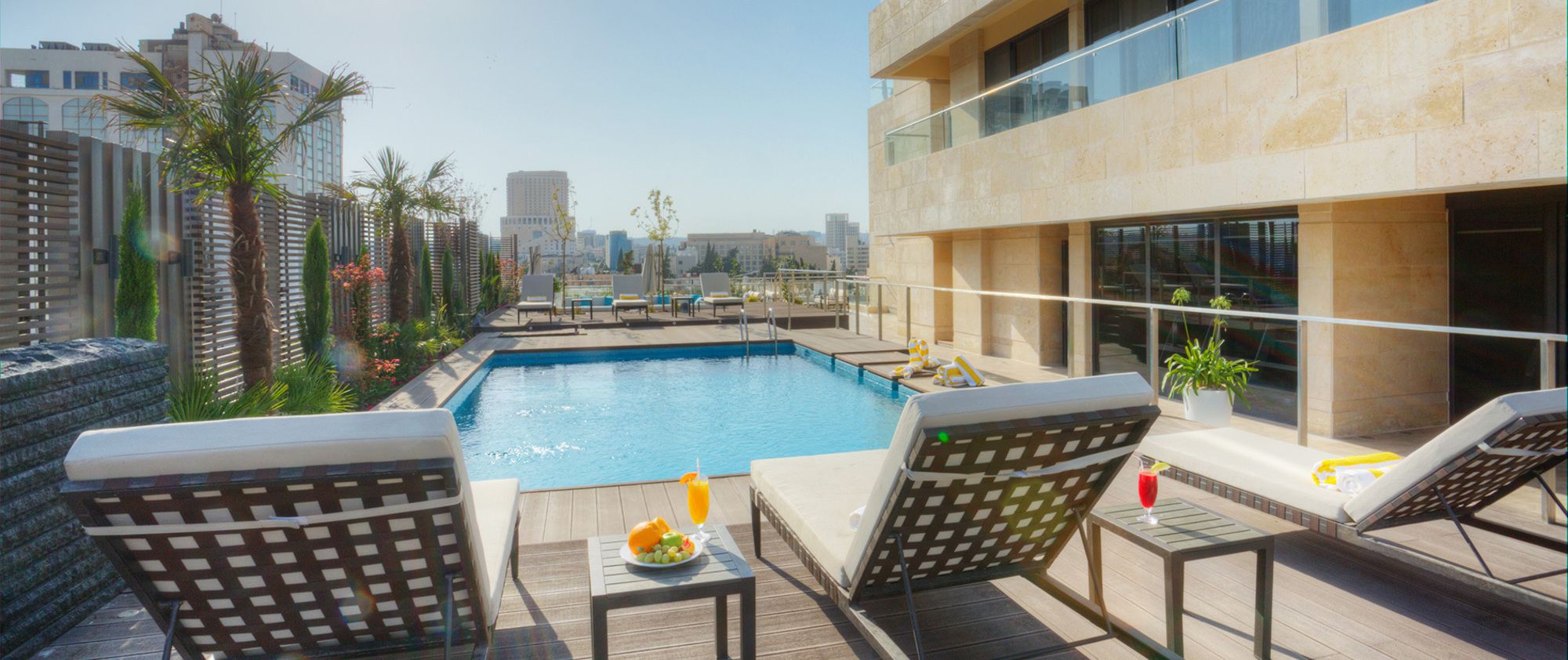 Фото The House Boutique Suites