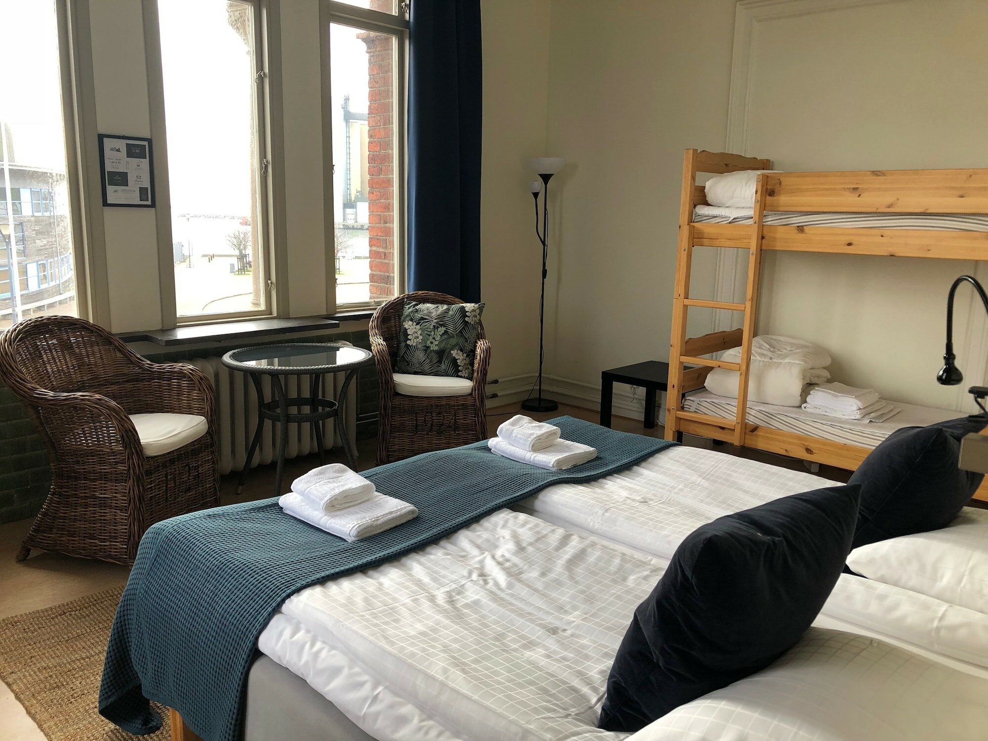 Фото Stationen Bed & Breakfast