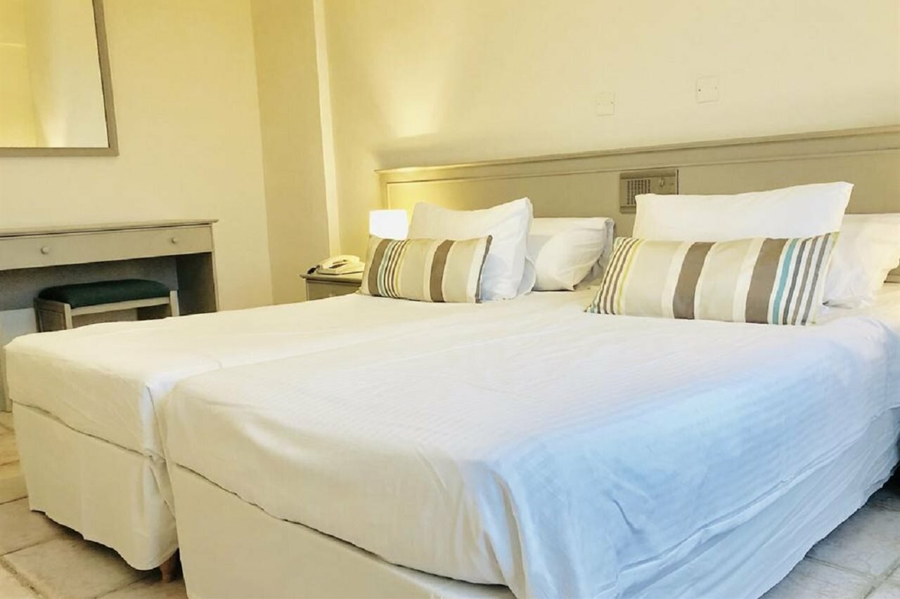 Фото Toxotis Hotel