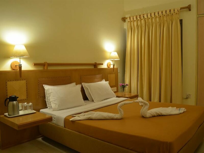 Фото The Byke Old Anchor Beach Resort