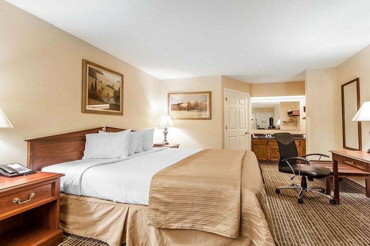 Фото Quality Inn Decherd Winchester