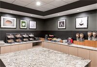 Фото Fairfield Inn & Suites by Marriott Charlotte Uptown