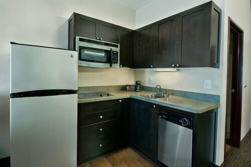 Гостиница Oxford Suites Hermiston в Хермистоне
