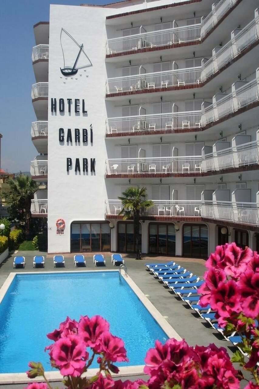 Фото Hotel Garbí Park 