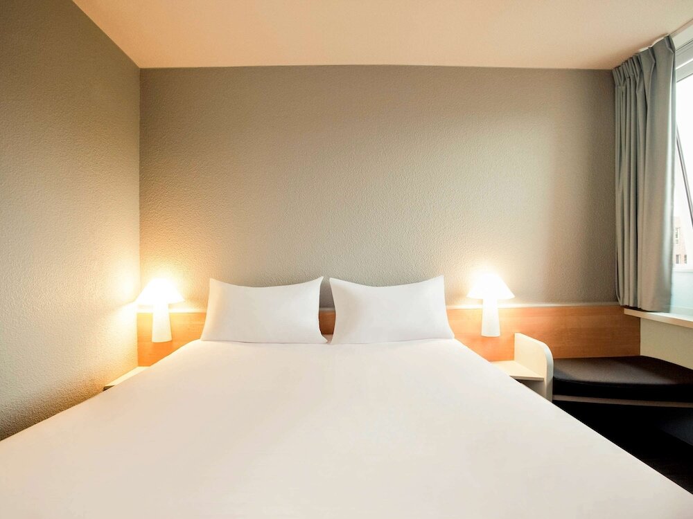 Фото Ibis Paris Gennevilliers