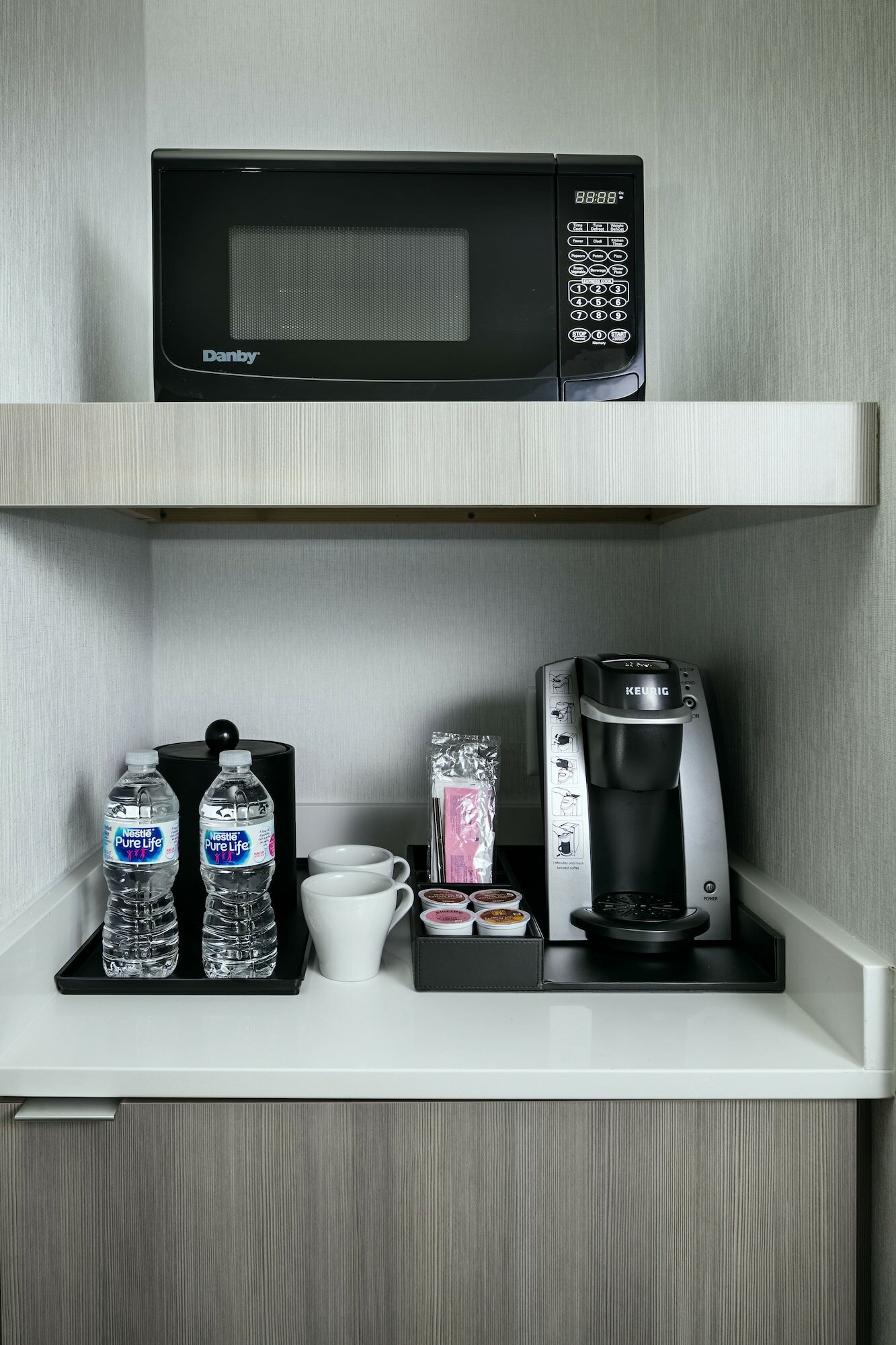 Фото Hilton Garden Inn Seattle Bellevue Downtown, Wa