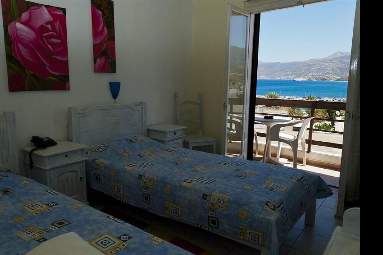 Фото Hotel Krystal