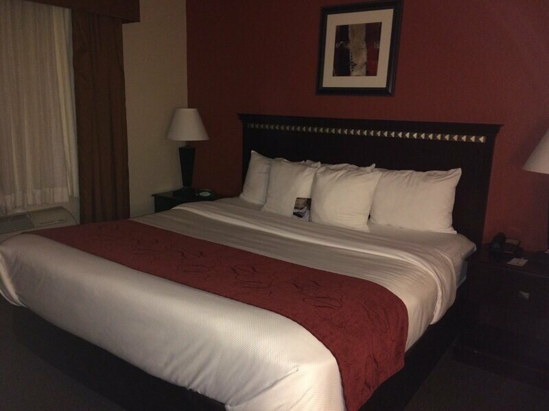 Фото Candlewood Suites Grand Prairie - Arlington, an Ihg Hotel