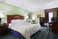 Фото Hampton Inn Raleigh Cary