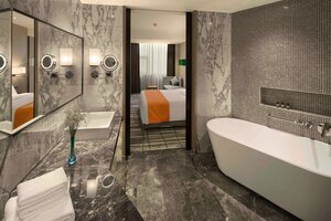 Гостиница Holiday Inn Chengdu Airport