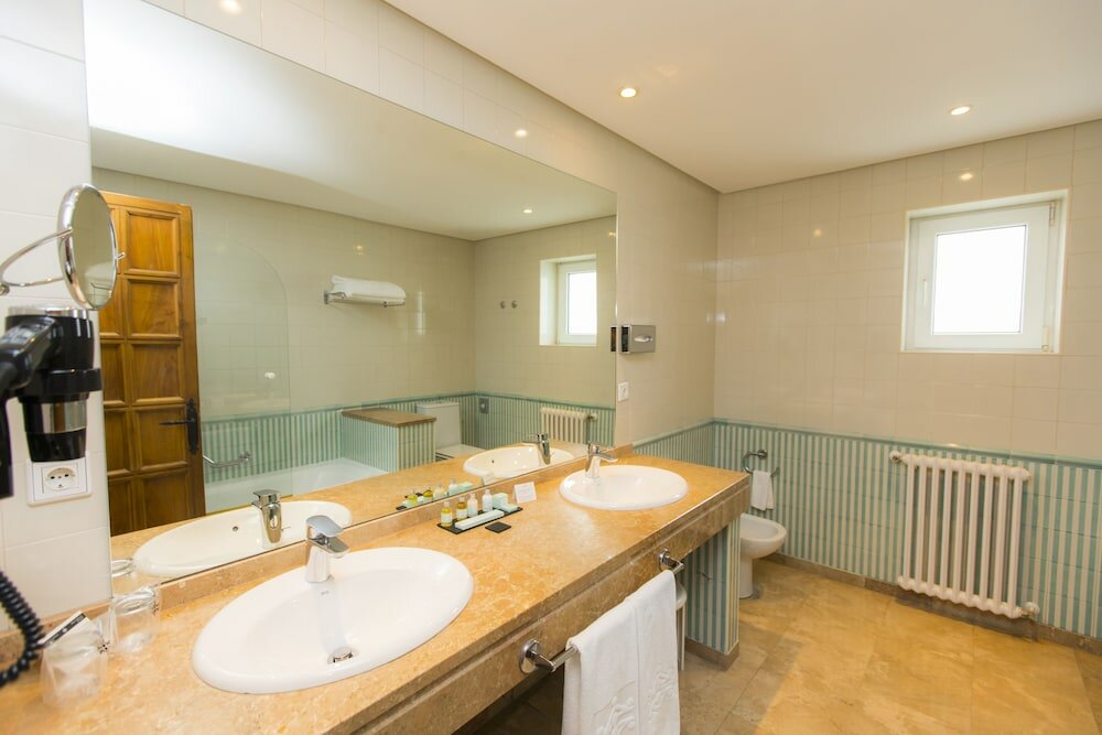 Фото Parador De Ribadeo Lugo