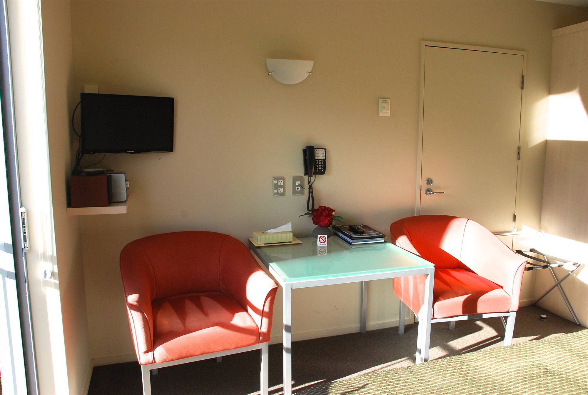 Фото 166 Majestic Court Motel