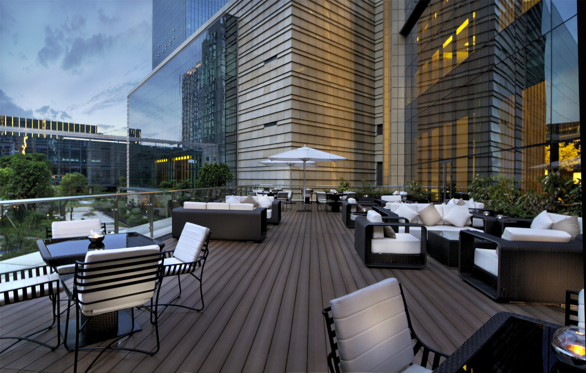 Фото DoubleTree by Hilton Heyuan