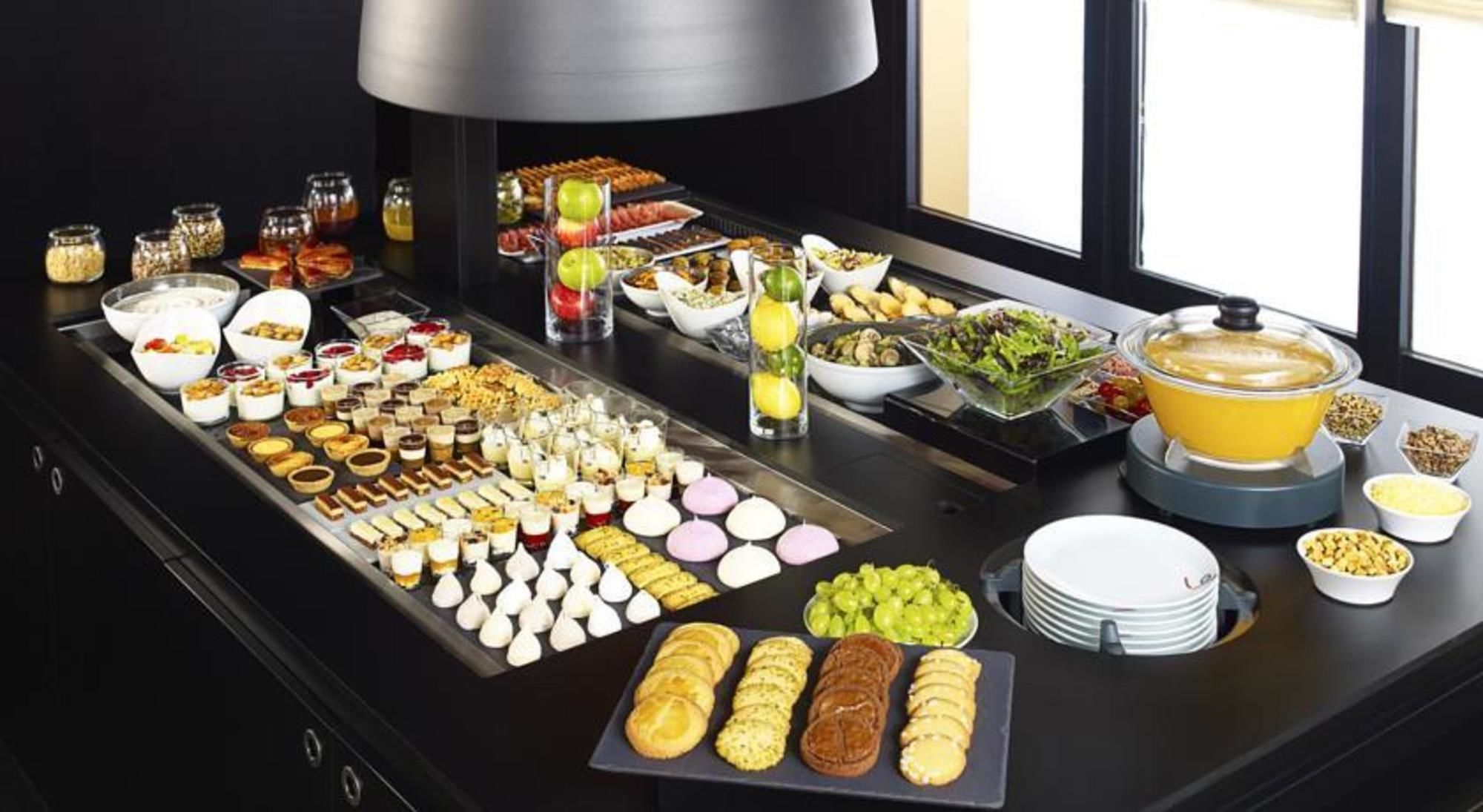 Фото Campanile Montargis - Amily