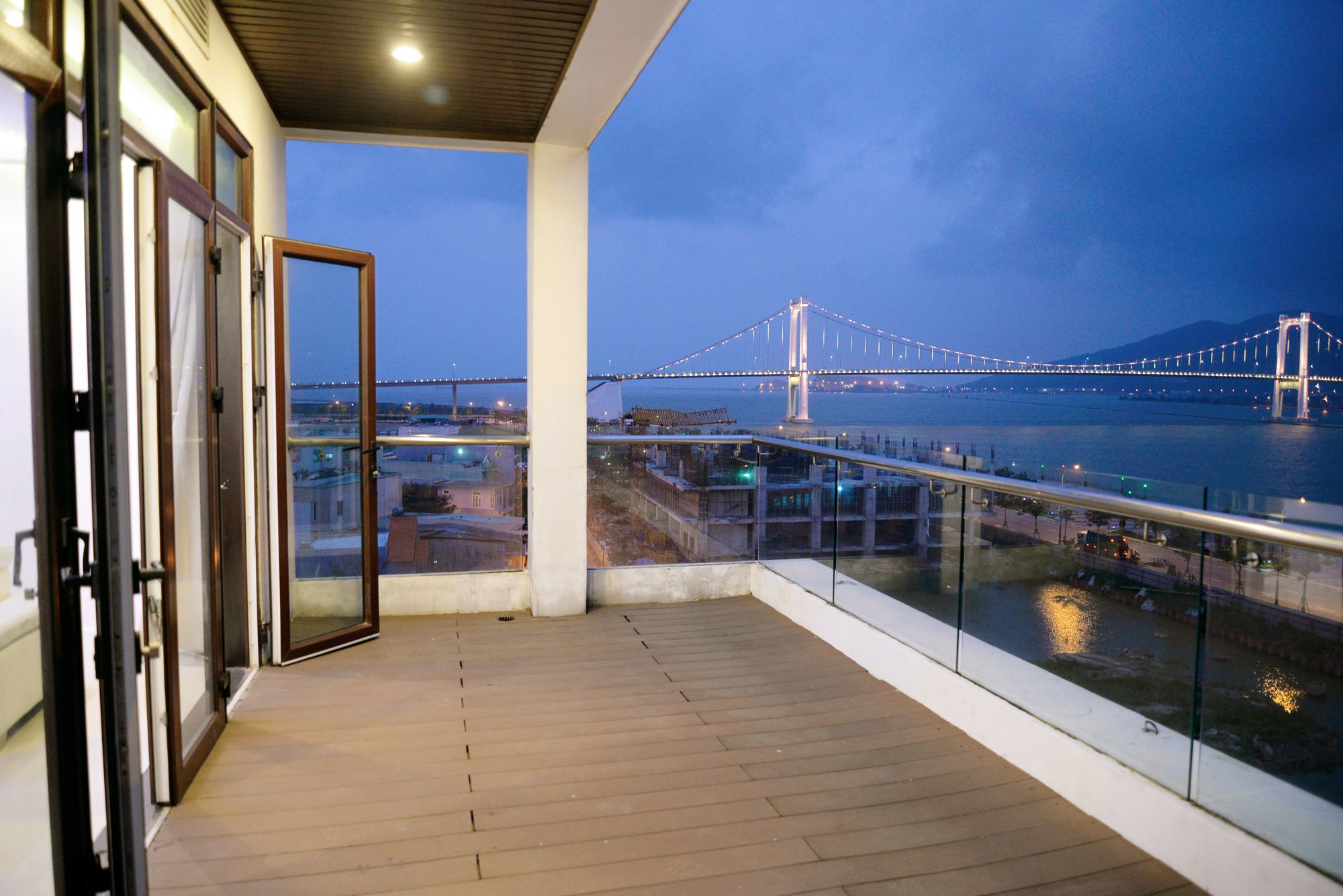 Фото Night Sky Hotel