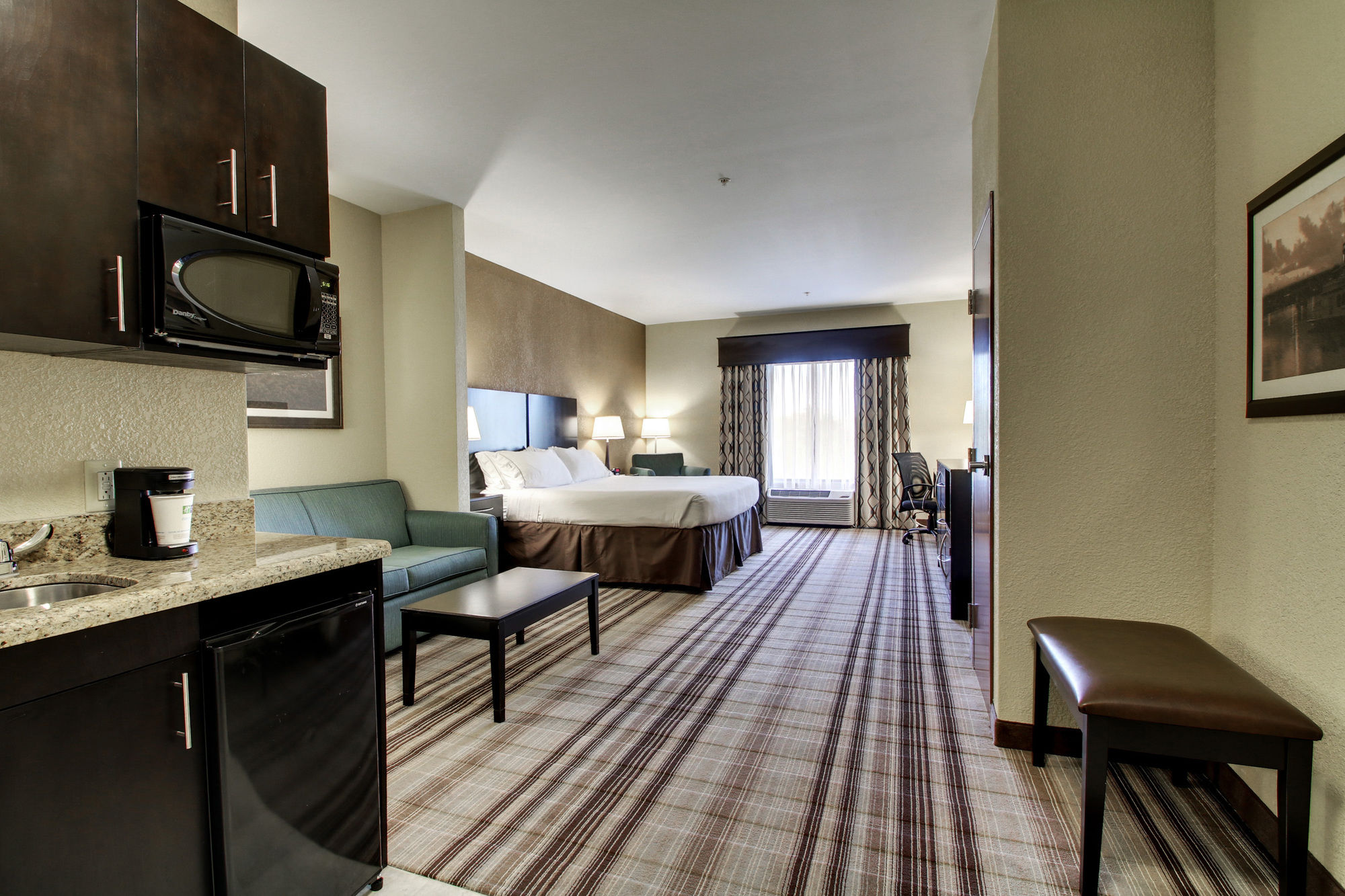 Фото Holiday Inn Express Hotel & Suites Natchez South, an Ihg Hotel