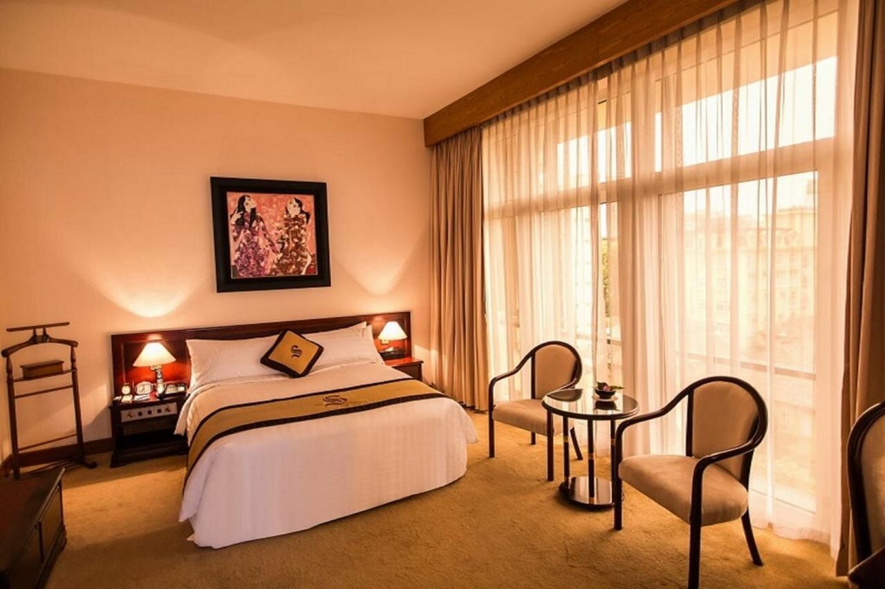 Фото отеля 2