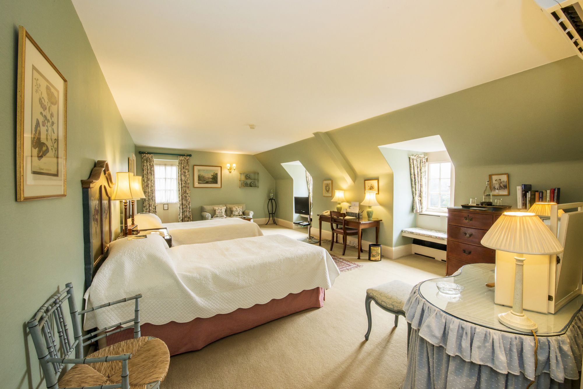 Фото Hartwell House & SPA