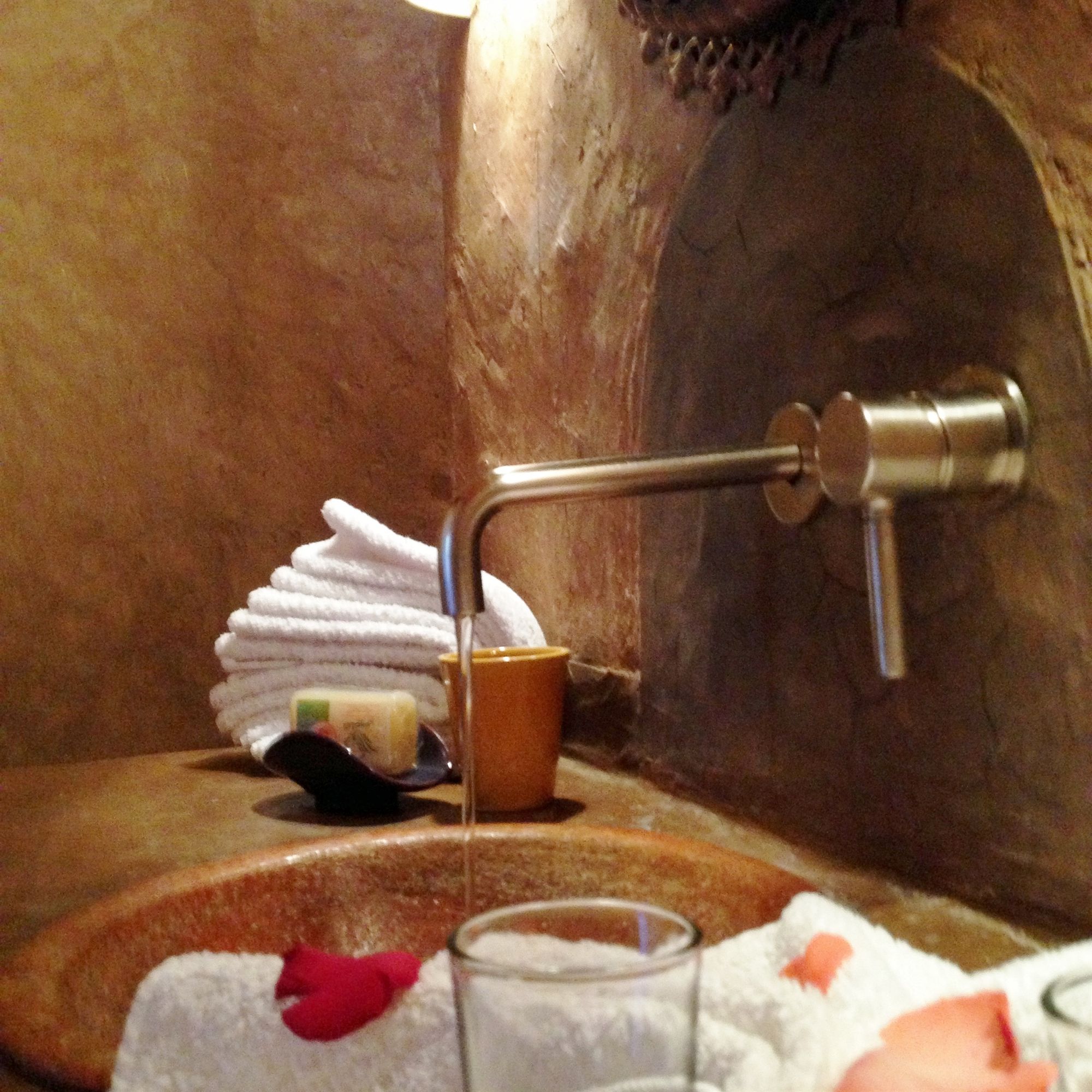 Фото Riad Mehdia