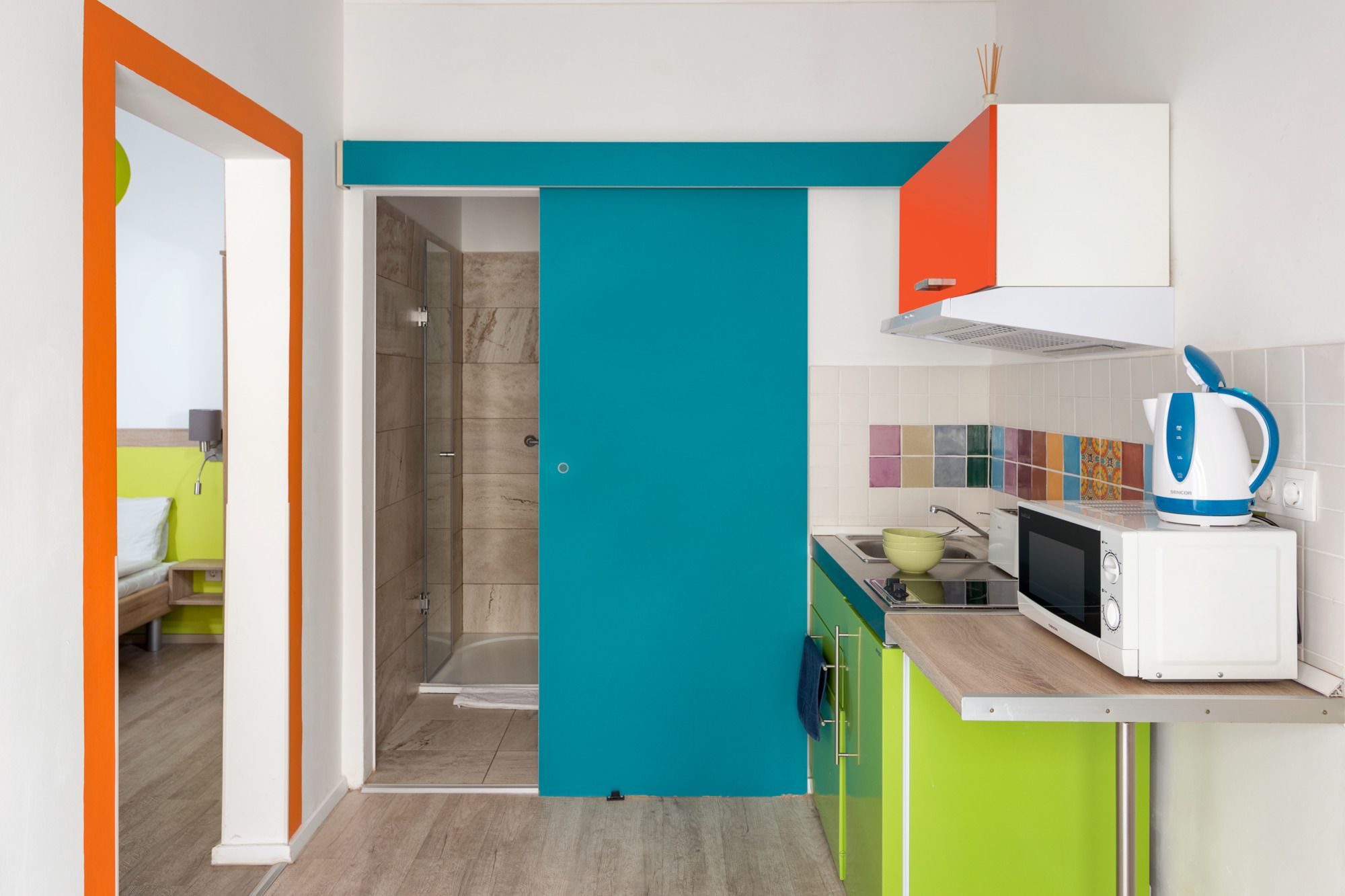 Фото Amber Gardenview Studios