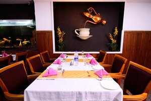 Гостиница Sps Kings Way