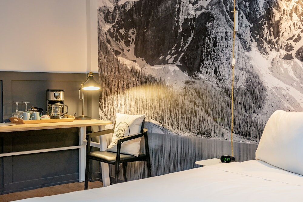 Фото Hôtel du Jardin - by Les Lofts Vieux-Quebec