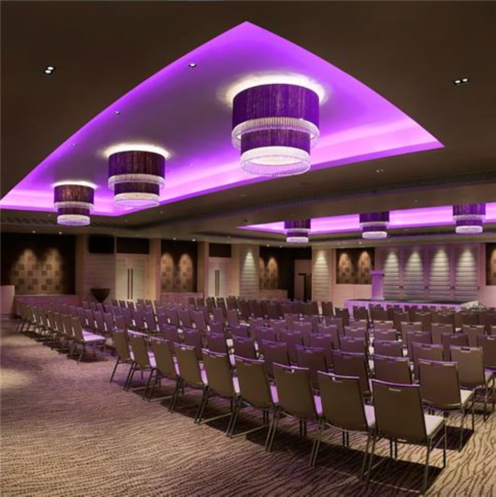 Фото The Raintree, Anna Salai