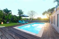 Фото The Apartments Canggu