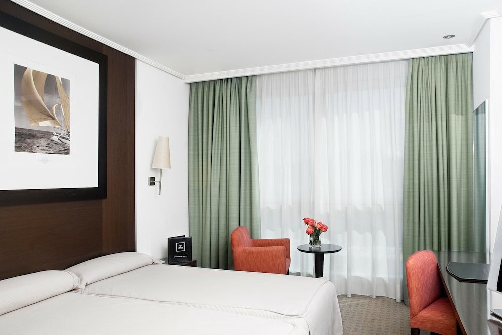 Фото Abba Playa Gijon Hotel