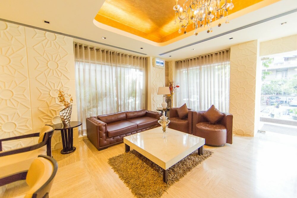 Фото The Allure Hotel R-57