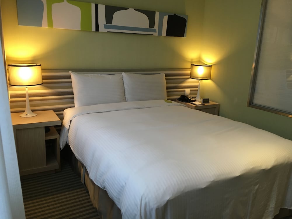 Фото Park City Hotel Central Taichung